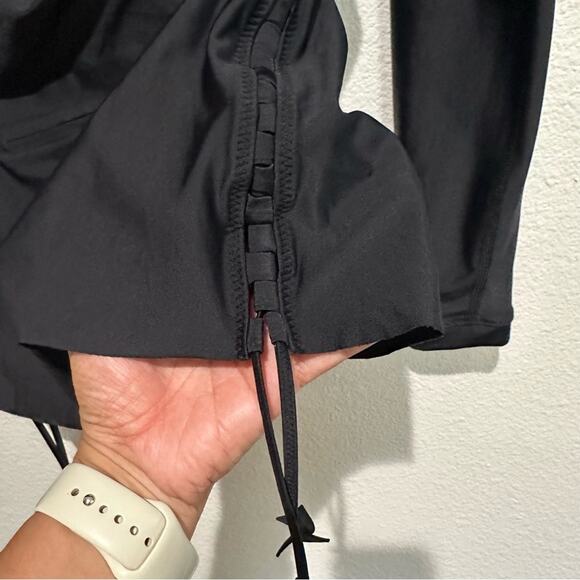 Lululemon Rashguard Water Salty Swim Rashguard Black SZ 10 - Picture 11 of 12
